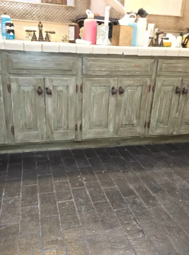 New Antique Style Bathroom Cabinet Project