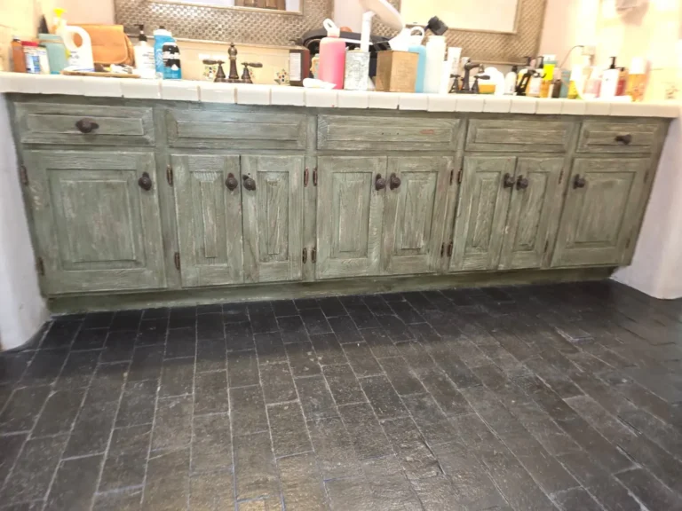 New Antique Style Bathroom Cabinet Project