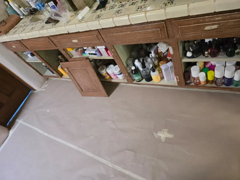 before_bathroom_furniture_restoration_1